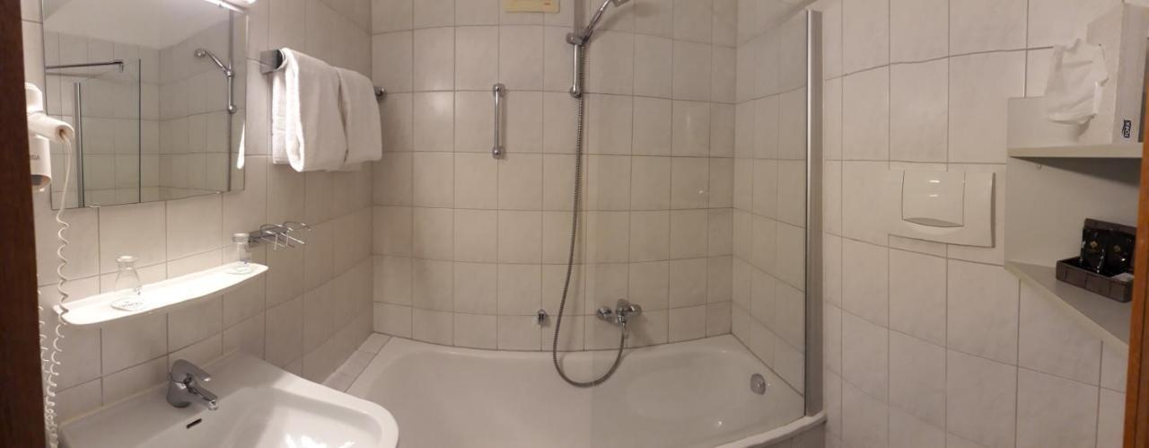 Braustueble Und Hotel Zur Post Weiler-Simmerberg Buitenkant foto